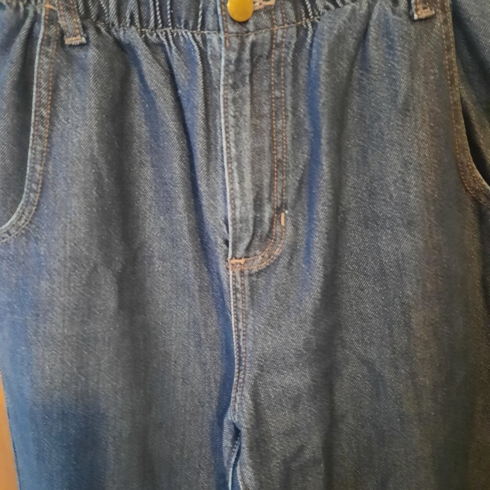 Universal Thread Ladies Jeans - Picture 4 of 4